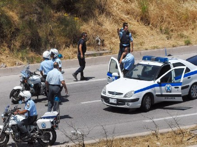 Λάρισα: Σοβαρό τροχαίο με 3 νεκρούς και έναν τραυματία