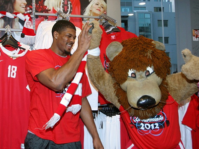 Χάινς: «Δεν σκεφτόμαστε τον Παναθηναϊκό»