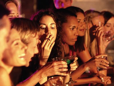 Προς καθολική απαγόρευση του καπνίσματος