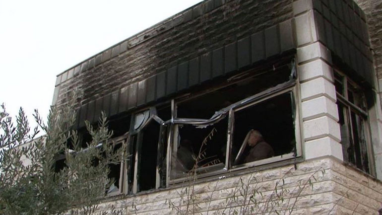 Ανακοίνωση ΥΠΕΞ για τον εμπρησμό με θάνατο βρέφους στην Παλαιστίνη