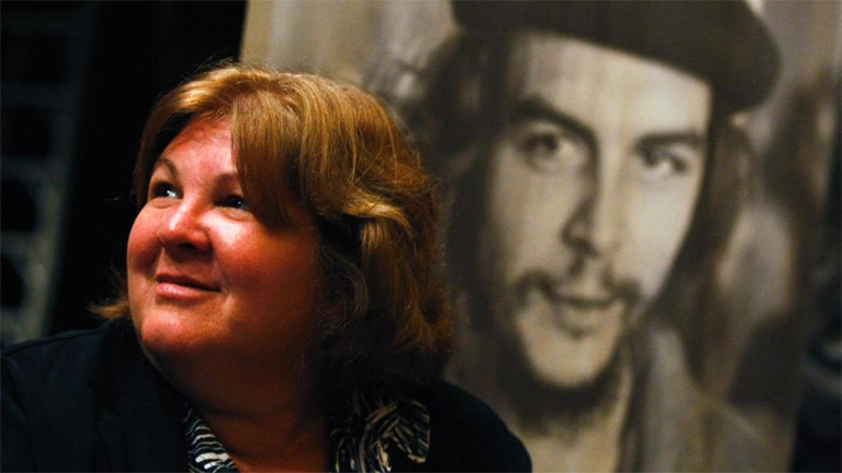 Η κόρη του Τσε ΔΕΝ θέλει να δει τον πάπα