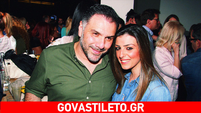Πάρτι έκπληξη για τη σύντροφο του Γρηγόρη Αρναούτογλου στο σπίτι τους!