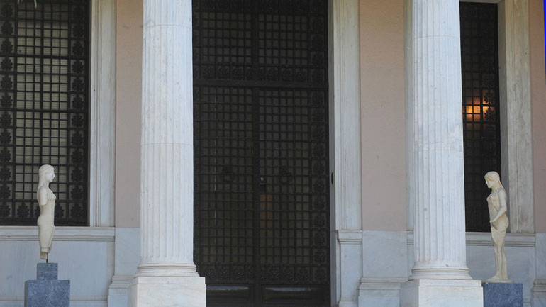 Κυβερνητικό Συμβούλιο στο Μαξίμου, πάλι στο Χίλτον Τσακαλώτος-Σταθάκης