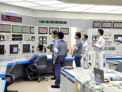 Η Ιαπωνία λέει «προσωρινά» στοπ στην πυρηνική ενέργεια