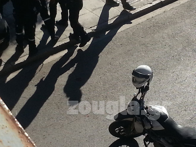 Η μοτοσικλέτα που χτύπησαν με το αυτοκίνητο οι δράστες