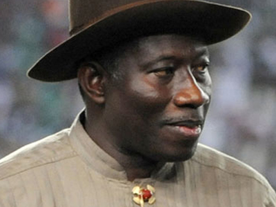 «Πράσινο φως» στον πρόεδρο της Νιγηρίας για εκ νέου υποψηφιότητα