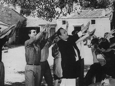 «Θα φάμε μούτζες»! «Θα φάμε μούτζες»!