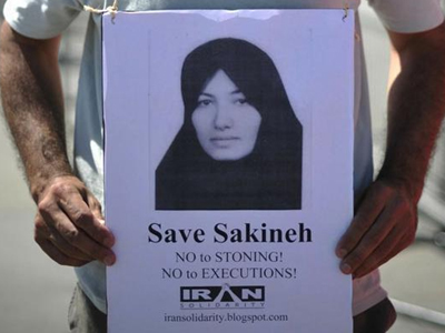 Όλα ανοιχτά για την Σακινέχ