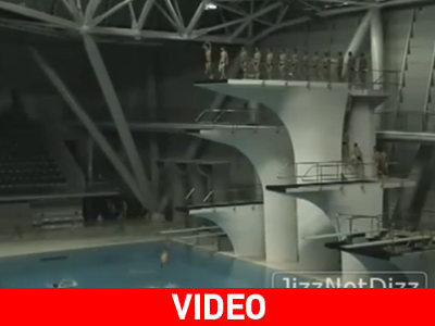 Μια «αλυσίδα» από Ιάπωνες καταδύτες