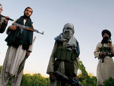 Στελέχη της Αλ Κάιντα «οχυρώνονται» στα αφγανικά σύνορα με το Πακιστάν Στελέχη της Αλ Κάιντα «οχυρώνονται» στα αφγανικά σύνορα με το Πακιστάν