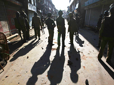 Ισημερινός: Συναγερμός… επ’ αόριστον Ισημερινός: Συναγερμός… επ’ αόριστον