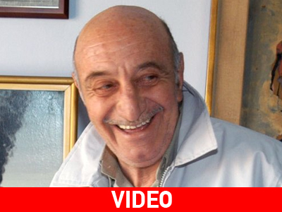 O Kώστας Τσάκωνας στη Ζούγκλα