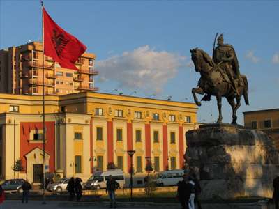 Αυξάνονται οι αιτήσεις για άσυλο από Αλβανούς