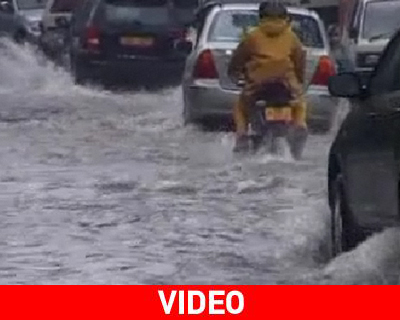 Χάος από τις πλημμύρες στη Σρι Λάνκα