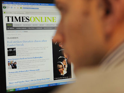 Ξεπέρασαν τις 100 χιλιάδες οι διαδικτυακές συνδρομές σε «Times» και «Sunday Times»