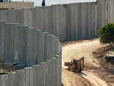 Σηκώνει τείχος στα σύνορα με Αίγυπτο το Ισραήλ