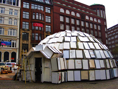 Ιγκλού φτιαγμένο από… ψυγεία