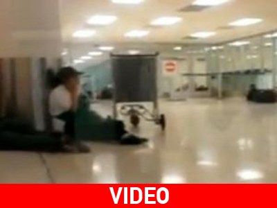 Η στιγμή των πυροβολισμών στο αεροδρόμιο του Λος Άντζελες