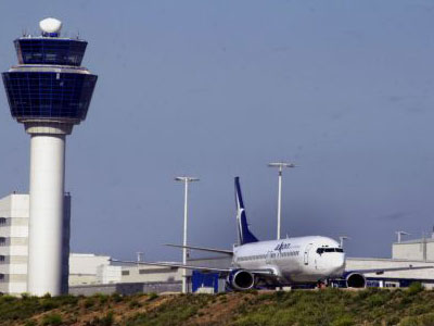 Έφτασαν οι πρώτοι τουρίστες στην Κρήτη