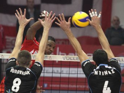 Βόλεϊ: Ηττήθηκε στη Θεσσαλονίκη ο Ολυμπιακός