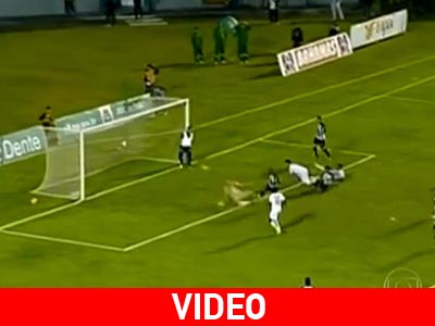 Αν έχεις τέτοιο μασέρ, τι τον θες τον τερματοφύλακα;