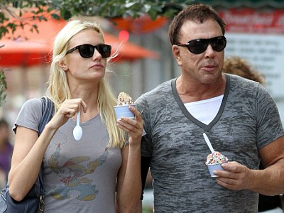 Με νέο λουκ και… παλιό αμόρε