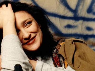 «Πού πας καραβάκι με τέτοιον καιρό;»