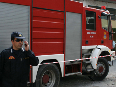 Πυρκαγιά σε εργοστάσιο στο Μενίδι