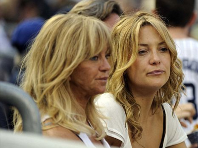 Το μήλο κάτω από την μηλιά…