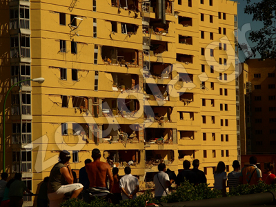 Φωτογραφίες από την έκρηξη έξω από στρατόπεδο στην Ισπανία