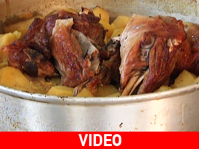 Αρνάκι στη γάστρα