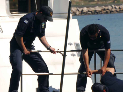 Συνέλαβαν λαθρομετανάστες ανοιχτά της Σάμου