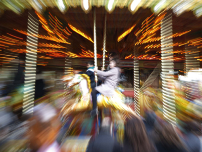 Σε βαριά κατάσταση η 9χρονη που έπεσε από παιχνίδι σε λούνα παρκ