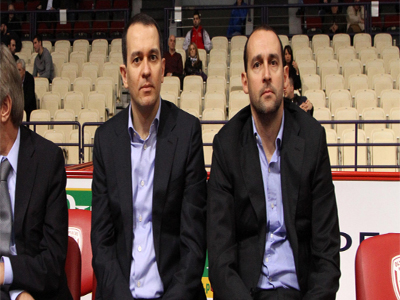 Τα είπαν Αγγελόπουλοι και Θύρα 7