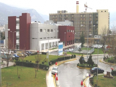 Συνεχίζουν την επίσχεση εργασίας στο «Άγιος Ανδρέας»