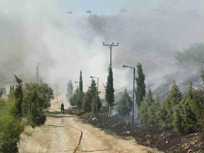 Υπό έλεγχο η φωτιά στον περιφερειακό του Αιγάλεω