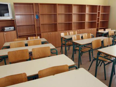 Άδειες οι σχολικές αίθουσες το πρωί