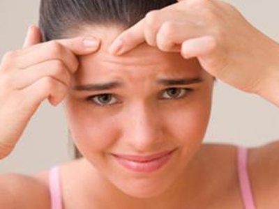 Ιός με «αδυναμία» στην… ακμή!