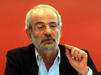 «Η κυβέρνηση Παπανδρέου είναι μία κυβέρνηση δειλίας»