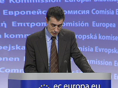 Βάση για τη σταθεροποίηση οι προσπάθειες της Ελλάδας