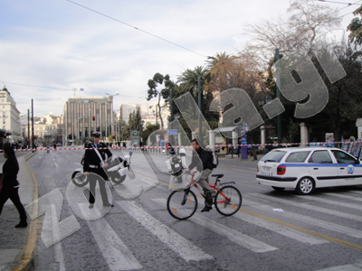 Φάρσα το τηλεφώνημα για βόμβα στη Βουλή