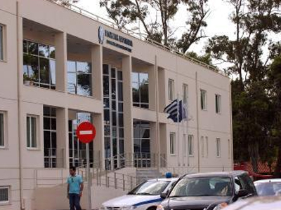 Ληστεία με λεία… 10 ευρώ