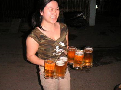 Τράπεζα κερνάει… μπίρες