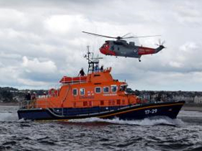 Πυρκαγιά σε πλοίο στη Δ. Αγγλία