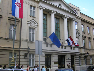 Πρόταση μομφής κατά της κροατικής κυβέρνησης