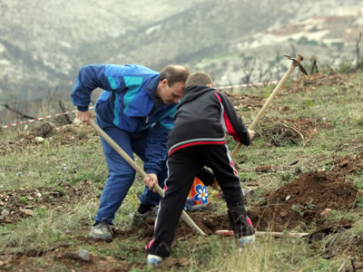 Δενδροφύτευση στον σταθμό μεταφόρτωσης απορριμμάτων