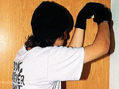 Συλλήψεις διαρρηκτών στους Μολάους