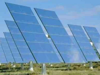 Αμερικανικός προστατευτισμός και φρένο στα εισαγόμενα φωτοβολταικά