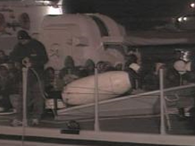 Πλοίο με δεκάδες μετανάστες στα ανοιχτά της Σικελίας