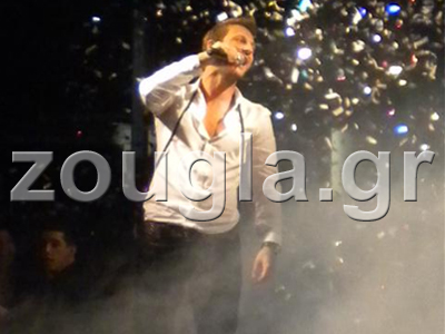 Ο Κώστας Καραφώτης σε… τρελά κέφια